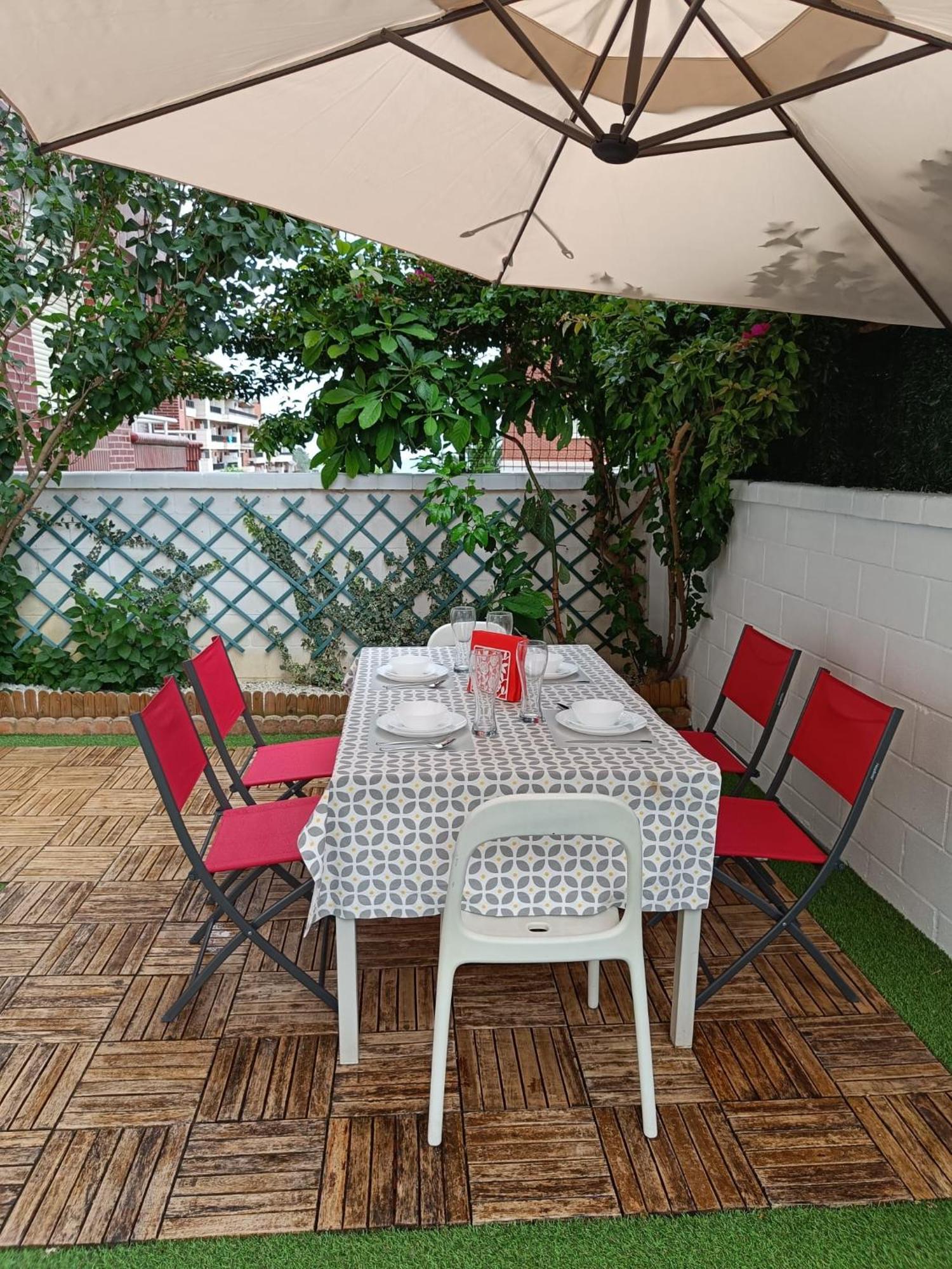 Paraiso Soleado: Piso Con Terraza, Piscina Y Garaje A 5 Min De Playa 乌迪亚莱斯堡 外观 照片
